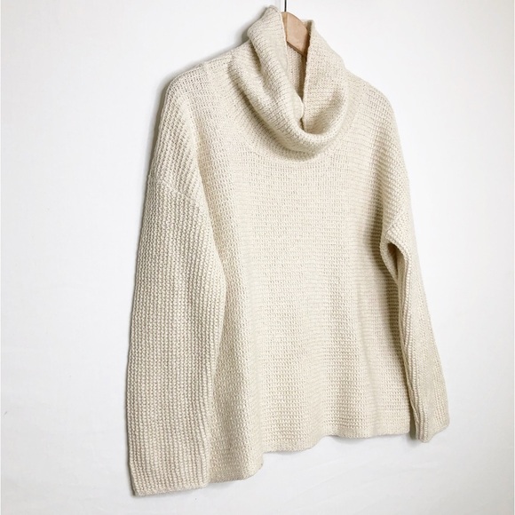 J Jill, Baje Cowl neck Pull over sweater - Picture 4 of 9